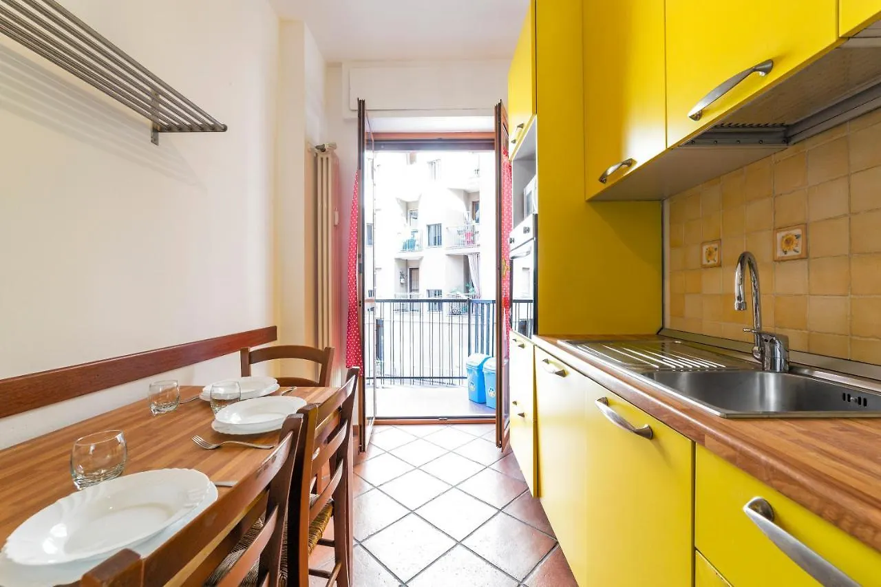 Cenisio M5 Lovely Apartment - With Balcony! Milan 0*,  Italy